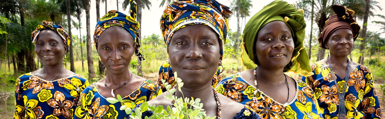 Group of Women in Guineau